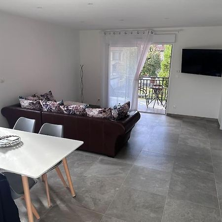 Apartmán Chez Sana Saint-Dizier Exteriér fotografie
